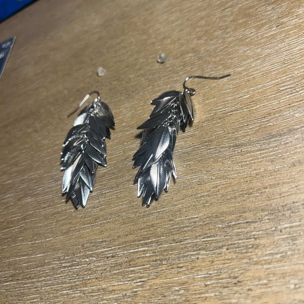Silver Leaf Dangle Earrings - image 2